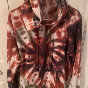 Tye Dye Hoodie!